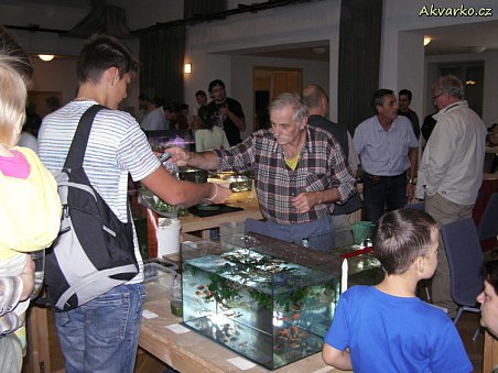 Pan Nožička v akci.